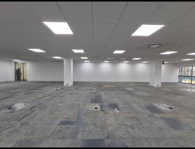 360M² OFFICE TO LET IN SANDTON CENTRAL